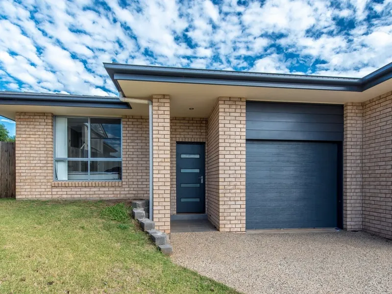 Modern 2 Bedroom Unit,Perfectly Located!