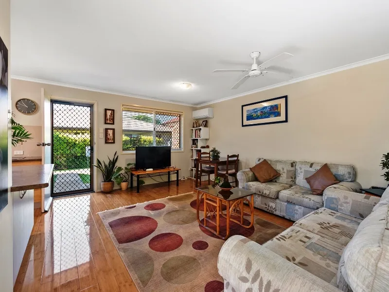 SUBLIME VILLA OPPORTUNITY - EAST OF OXLEY LOCATION!