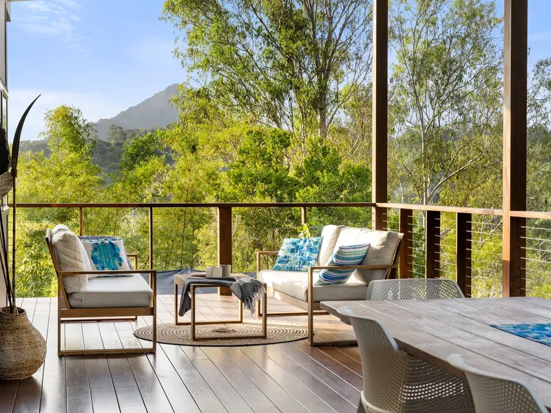 Private Hinterland Retreat