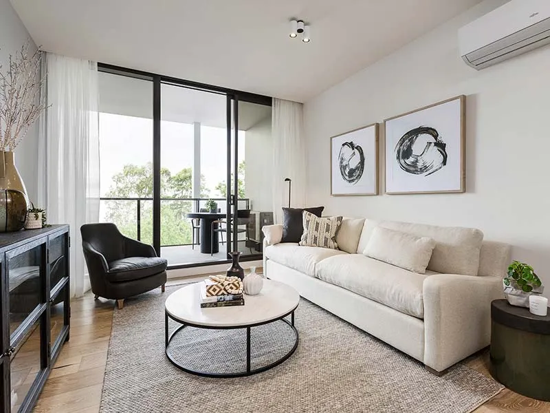 Luxury Apartment By The Bay, Move in Today!