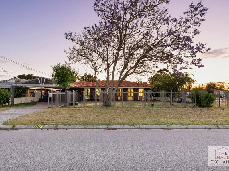 This private and easy care 3x1 home is not to be missed!