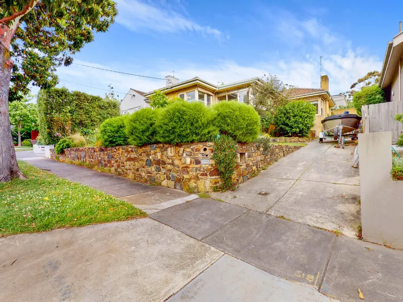 Family home in the heart of East Hawthorn