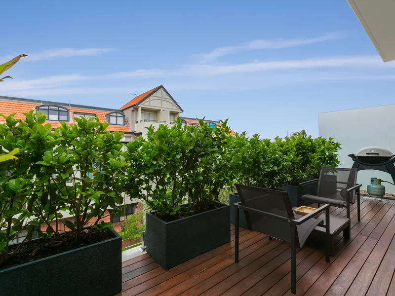 Fully Furnished Mosman Apartment