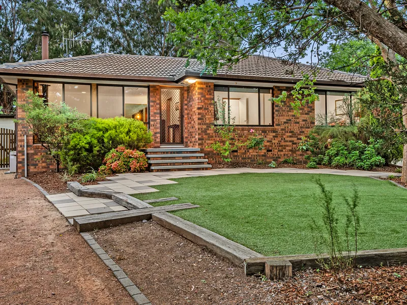 Inviting 4-Bedroom Family Haven with a Self-Contained Granny Flat