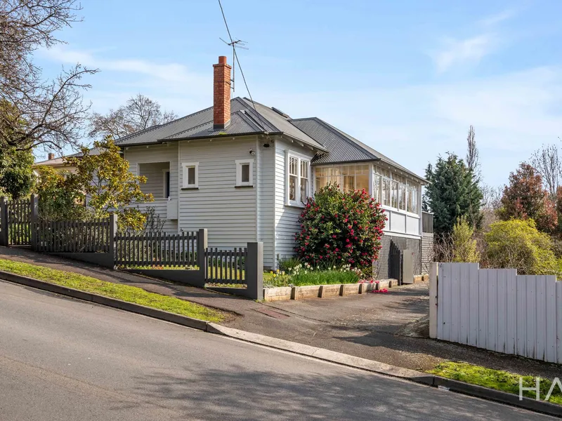 1920's Character Home with stunning outlook!