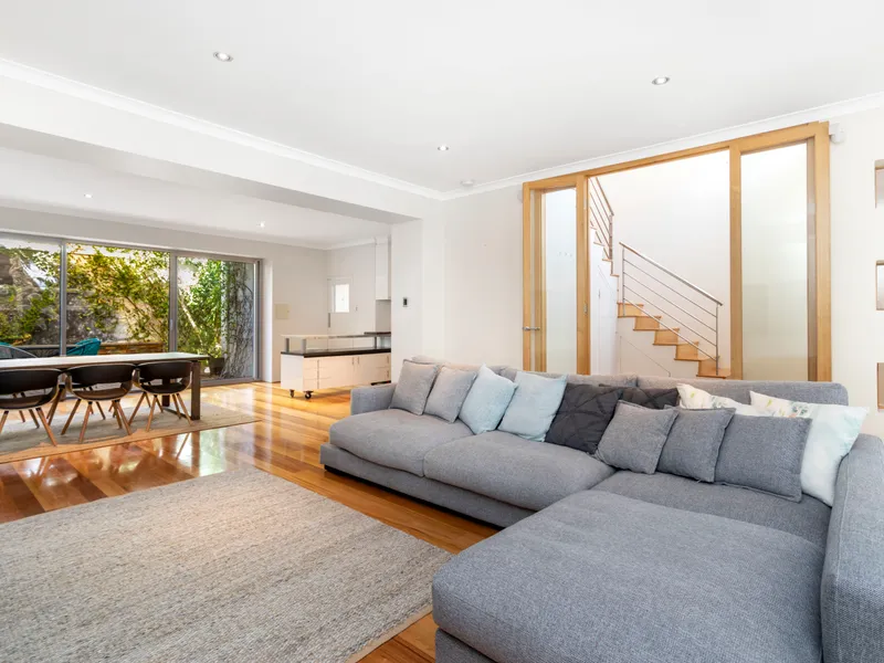 Beautifully presented FURNISHED home in the heart of Subiaco