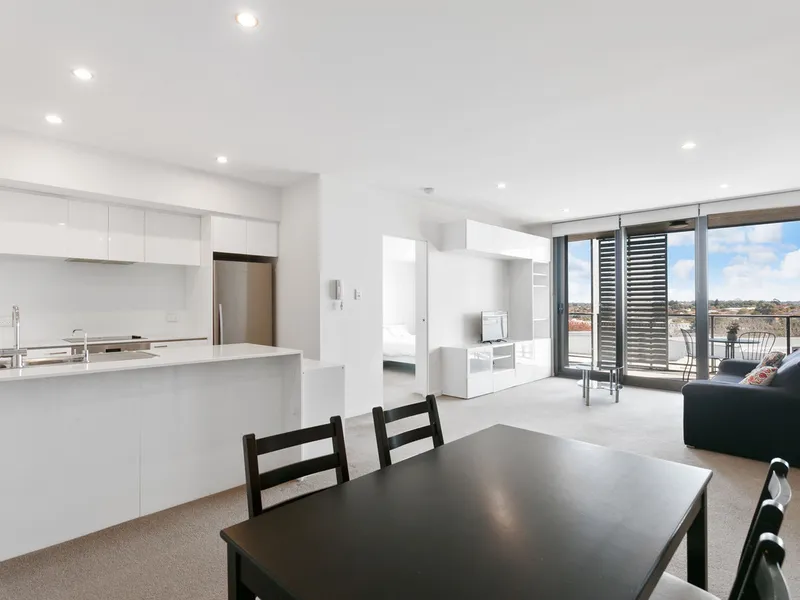 Bright & Breezy Central Abode