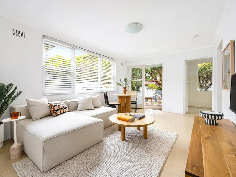 Renovated Ground Floor Beach Pad, Market Entry Or Readymade Investment