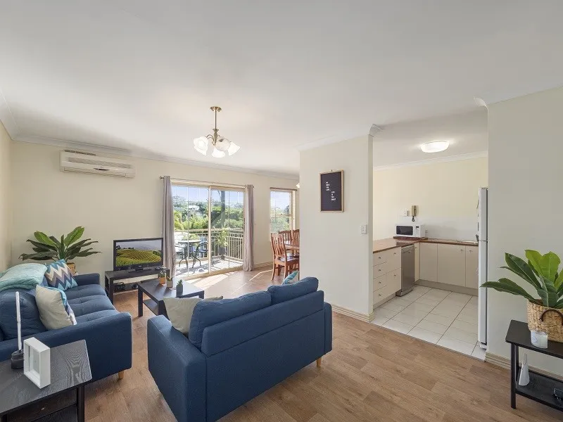 5/20 Rockbourne Tce Paddington - FULLY FURNISHED