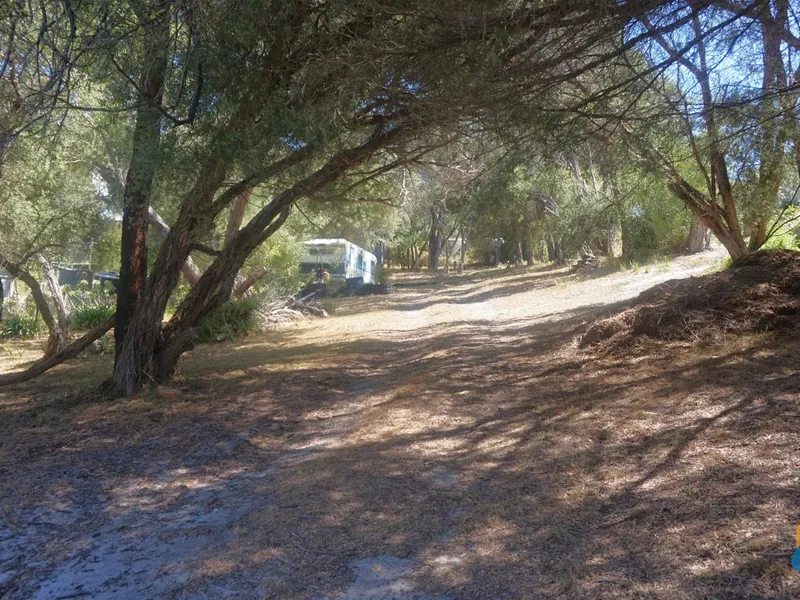 AFFORDABLE BLOCK ONLY MINUTES FROM LAKE VICTORIA!