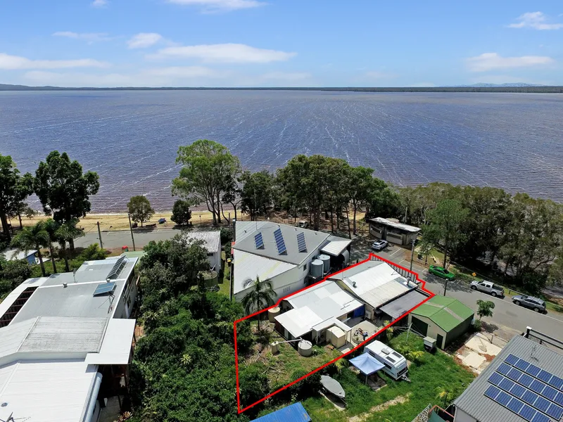 Waterfront Living - Noosa River Catchment