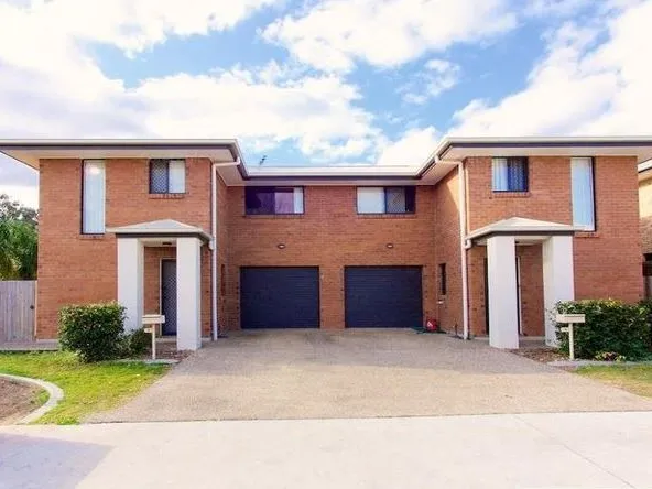 INVESTOR OR FIRST HOME OWNER WOULD LOVE THIS!!