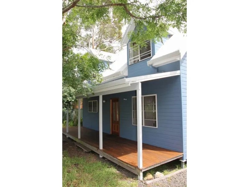 Leafy cottage in sleepy Balcolyn