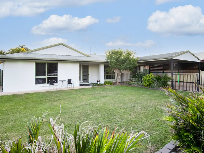 IMMACULATE HOME ON 1222M2 ALLOTMENT WITH LARGE POWERED SHED