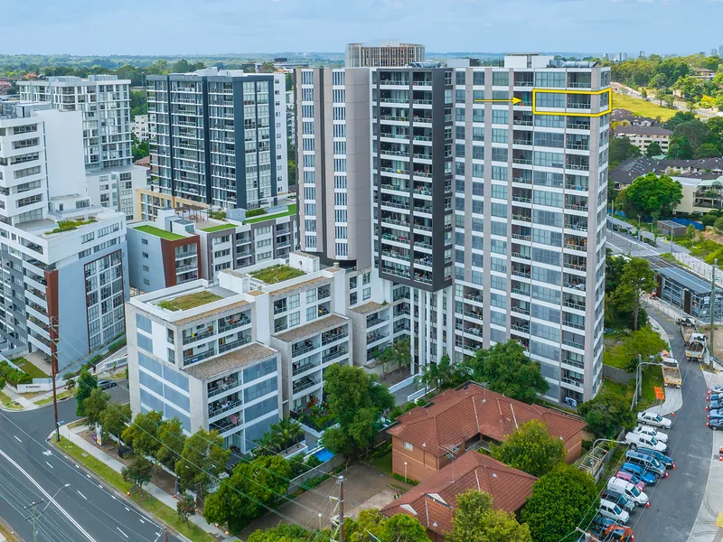 Chic Interior with Life-Changing view