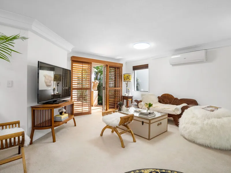 Odyssey 3 (Adelphi Springs)100 Cotlew St East Southport