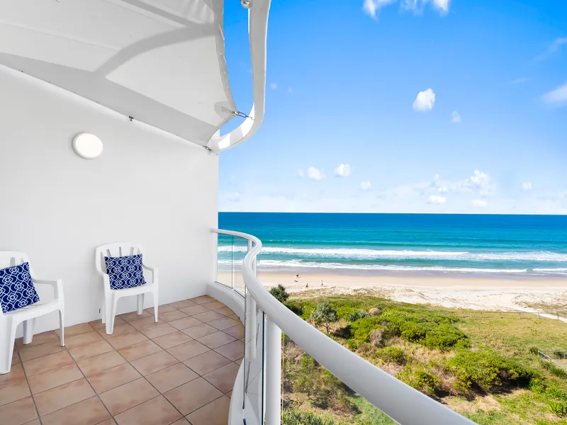 Beachfront Privilege - Modern Luxury Lifestyle