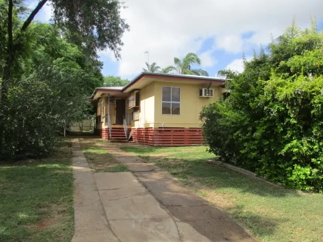 Lowset 4 bedroom home located in a quiet cul de sac.