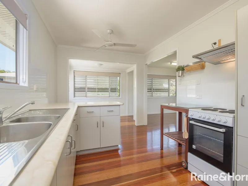 Ideal First Home - Get Here Fast..!