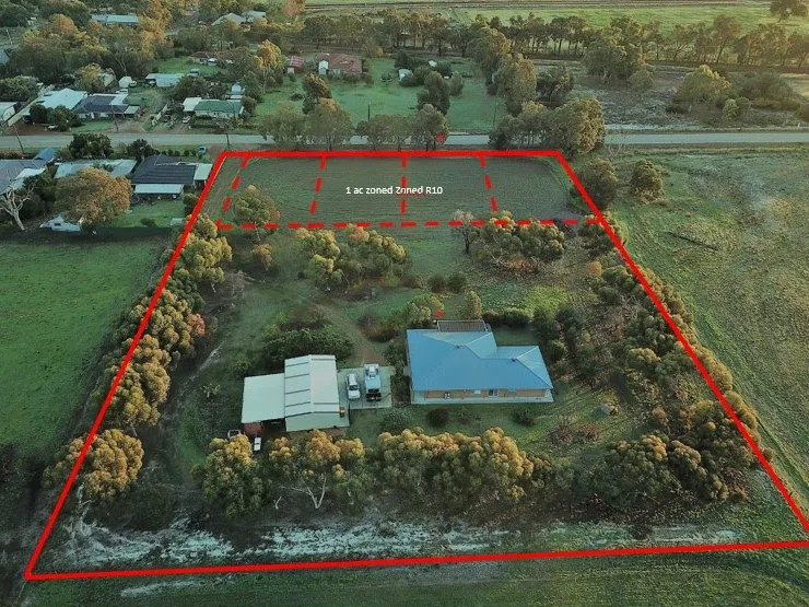 PRICE SLASHED – ONE of a KIND – RURAL and R10 Zoning a REAL GEM