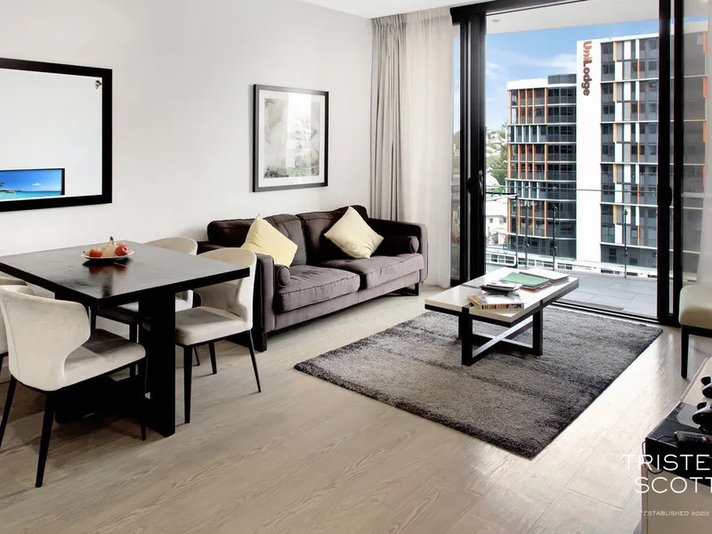 Fully Furnished 2 Bedroom Apartment.