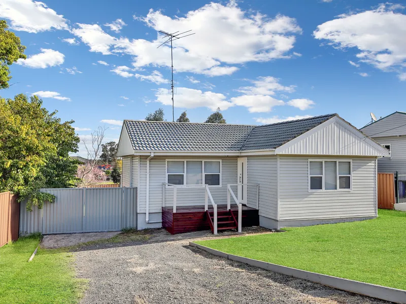 NEAT & TIDY 3 BEDROOM HOME