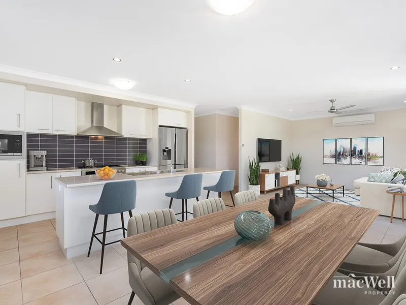 Who Else Wants Class & Convenience Close to The Coast?!