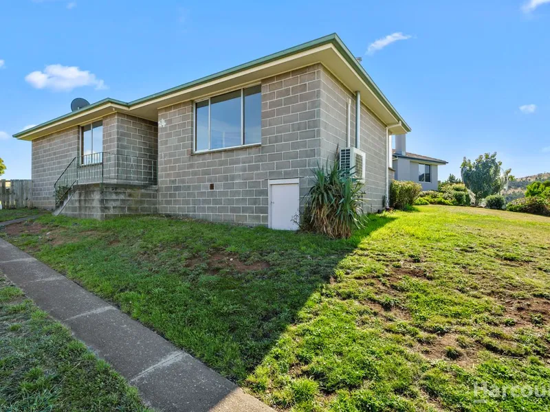 Great Opportunity, Wonderful Views!!!