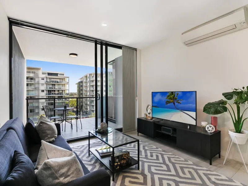 River’s edge 1 bedroom beautiful apartment! – $480 p/w Fully furnished inc bills