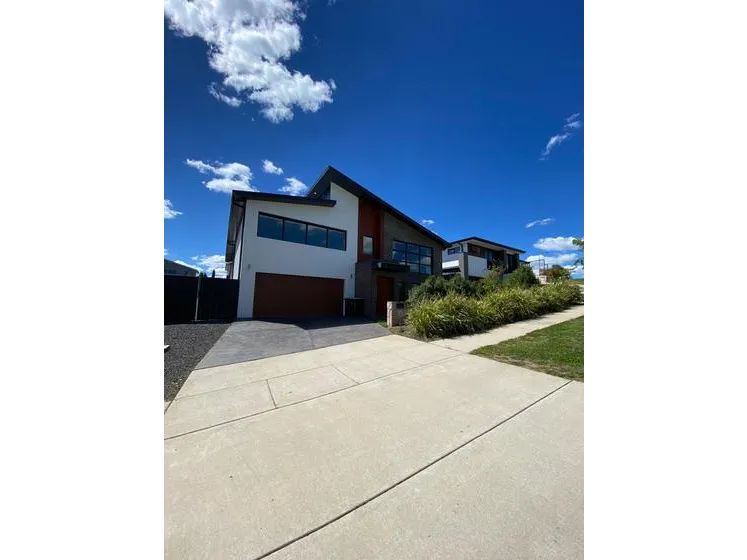 Welcome to this beautiful modern home