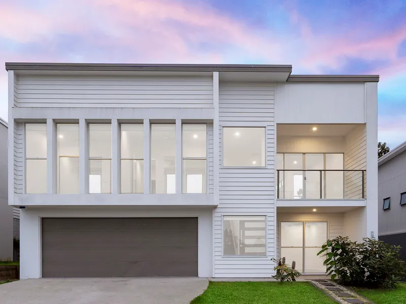 Resort Style Villa in an Exclusive Gated Community with Pool Access