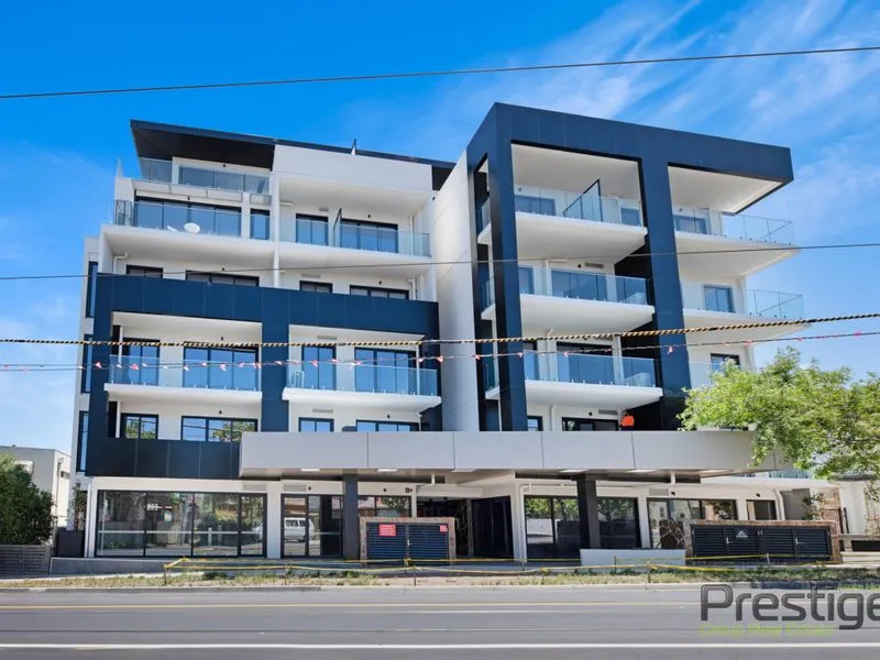 This Apartment is Sure to Impress. 6 months lease available