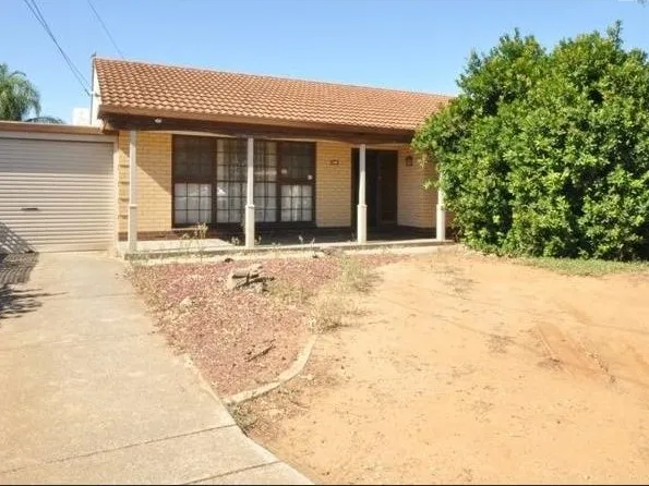 Home with spacious living space with an abundance of convenient