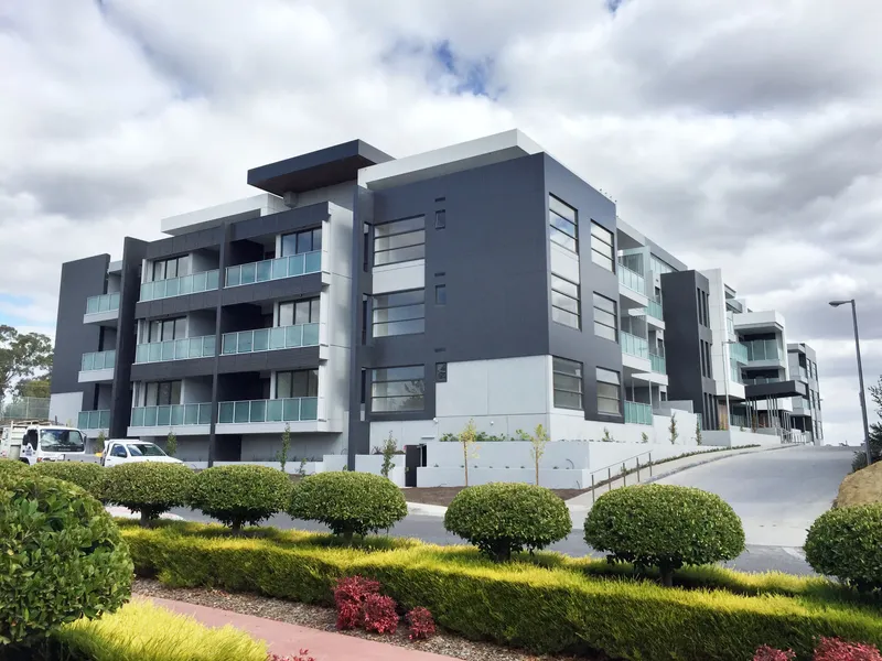 Stylish 2-bedroom 2- 2-bathroom apartment 