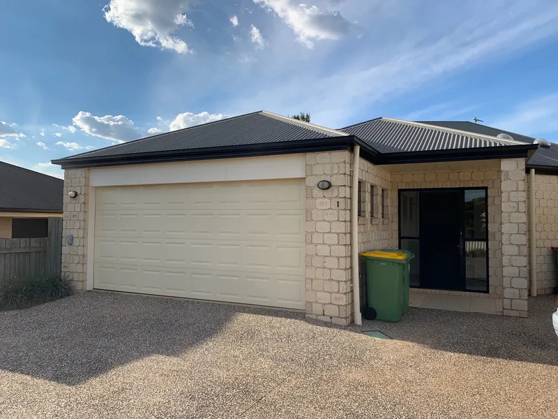 Spacious, Modern & just like a house!