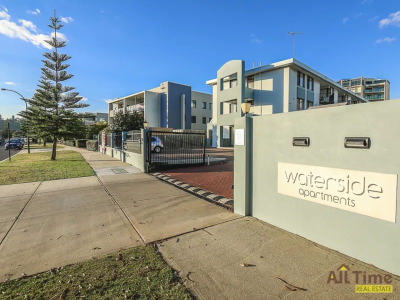 FIFO Suitable. Fully Furnished, living by Swan River in prestigious South Perth. Call 0414 493 765 to arrange private viewing!