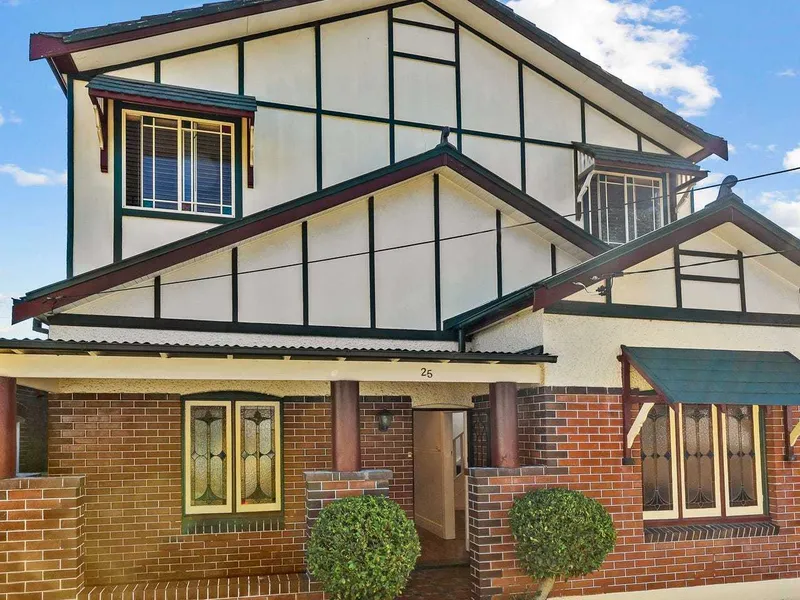 Large Comfortable Family Home.