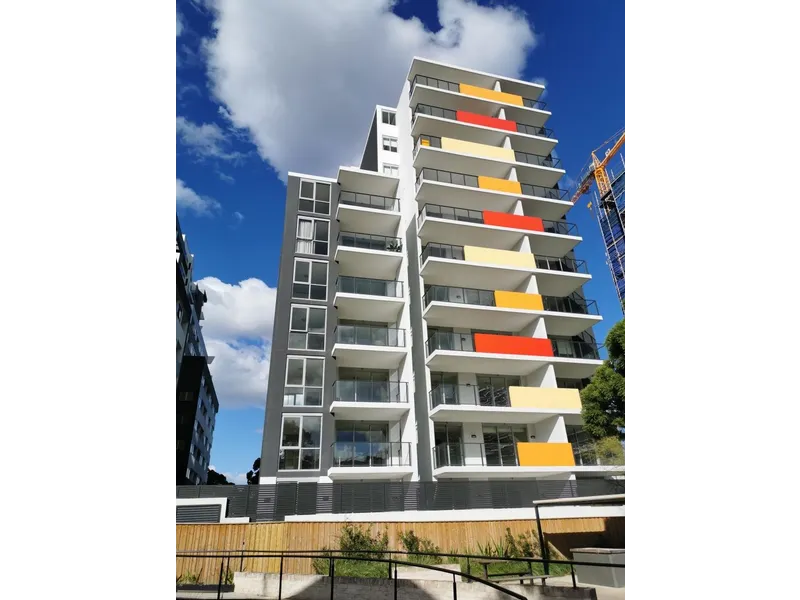 Perfect for investor, Sell with the lease.