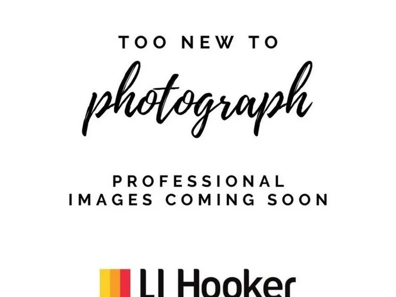 Welcome to this Large family home located in the popular Wellington Heights area