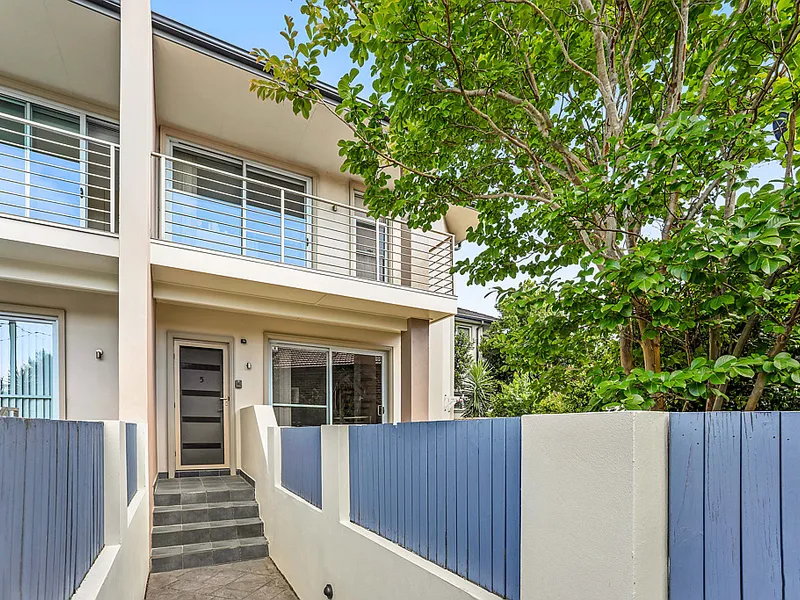 Boutique townhouse, stroll to Brighton-Le-Sands Beach