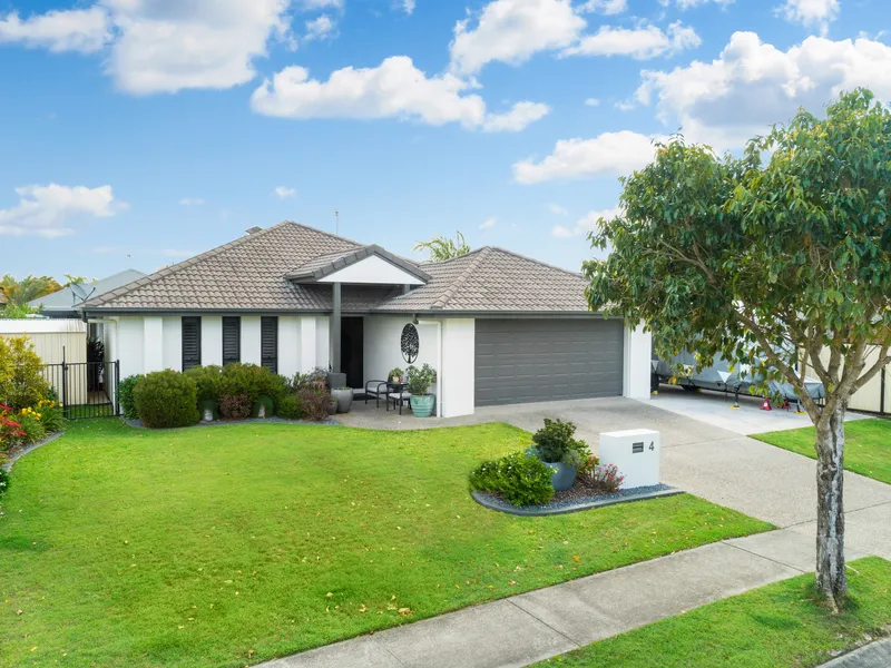 Be prepared to fall in love! - REF 4008