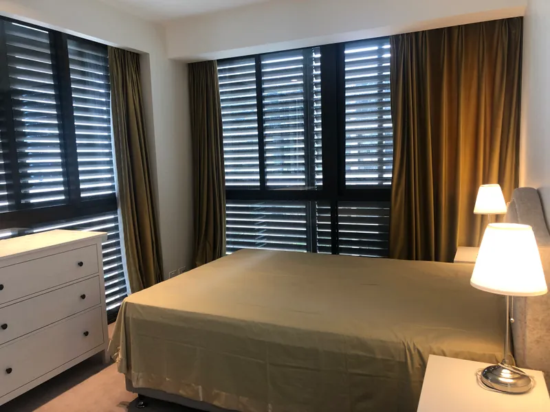 Fully Furnished Central Location. Next Door to Everything.