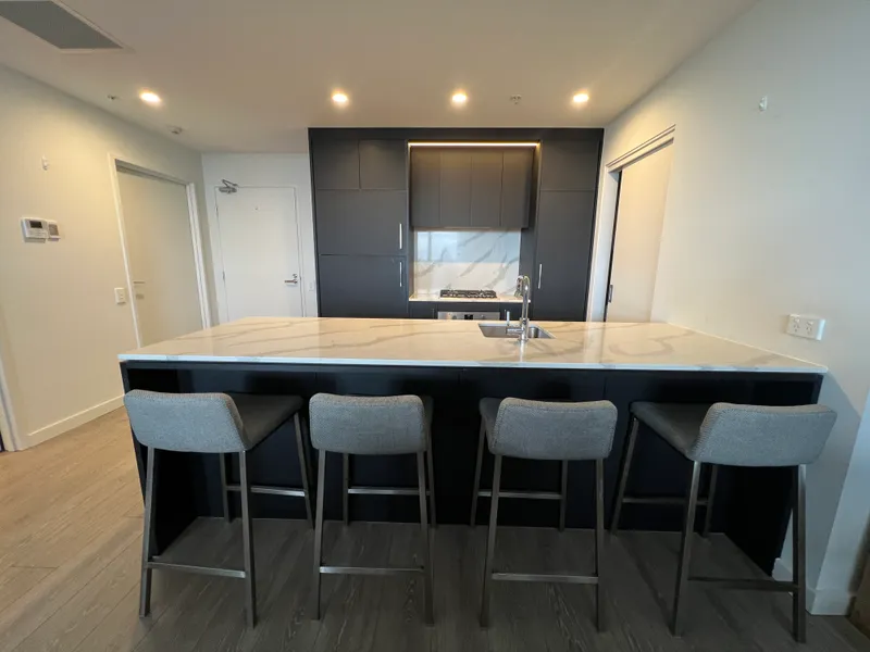 Modern Elegance Near Train Station