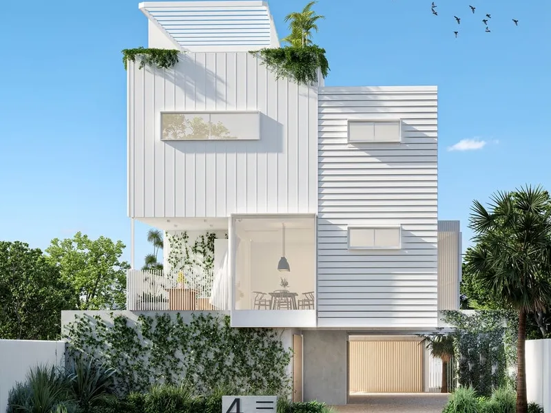 Stunning Family Home with Rooftop Area in Palm Beach and a Short Walk to the Beach!