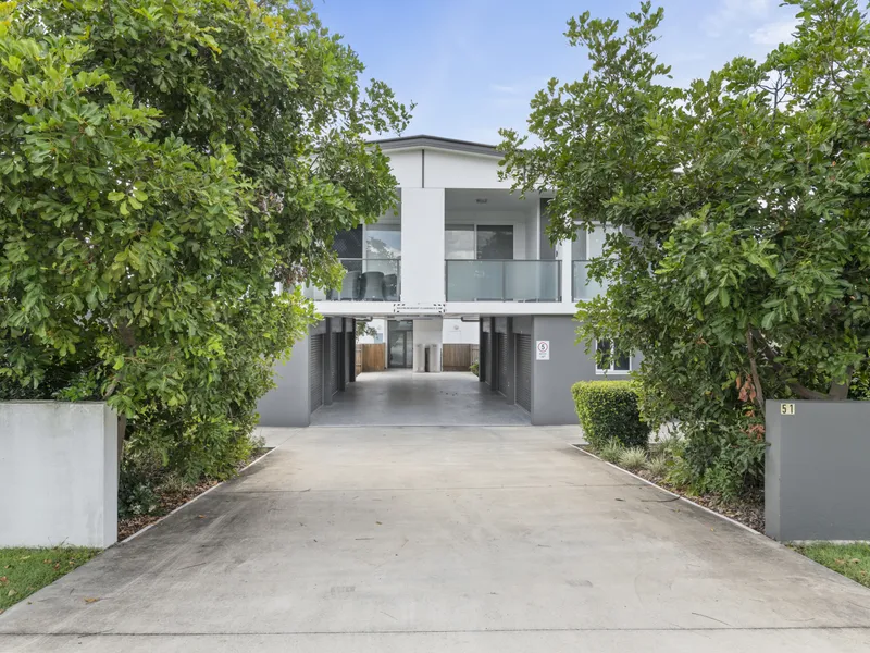 Apartment In A Prime Location!