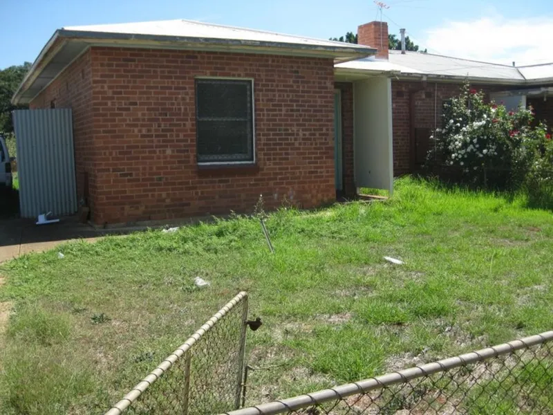 Well Presented Semi In A Great Location