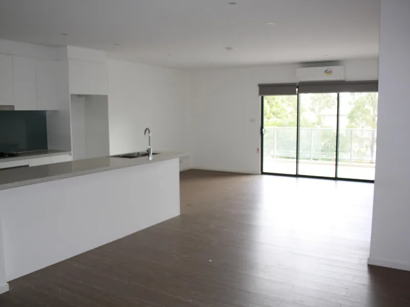 As new Stylish 2 Bedroom Unit - Central Guildford
