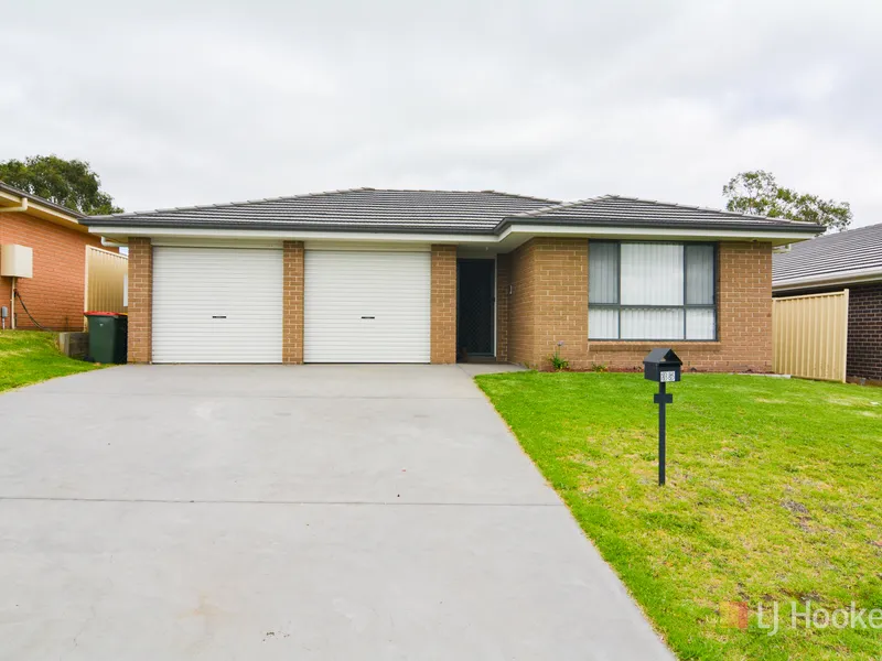 Mountain View Estate Family Home