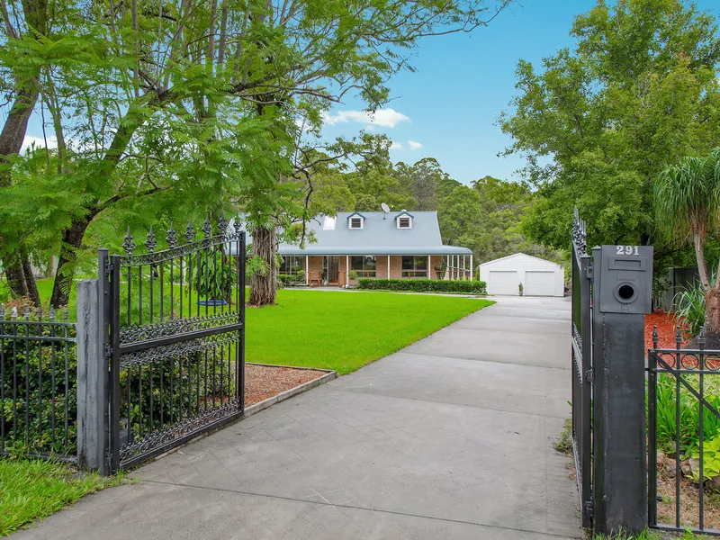 Country Living with Modern Finishes – Don't Miss This!