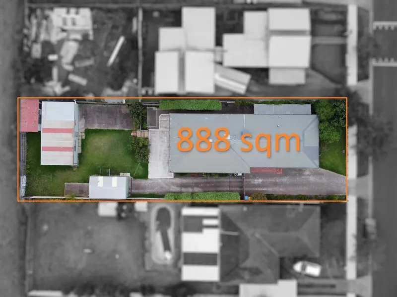 Dream investment or family home? It's your choice, all within walking distance to station!